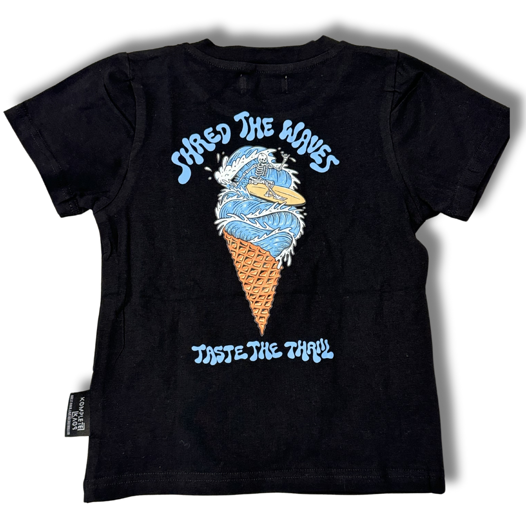 Shred the Waves graphic tee